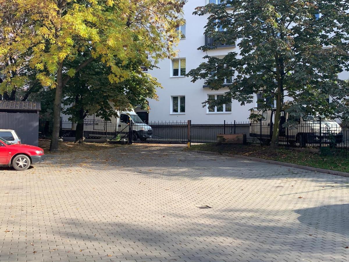 Cosy Studio In University District-Free Parking With Gate! Łódź Kültér fotó